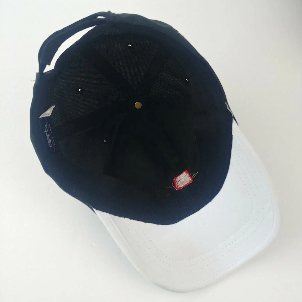 Garb this baseball